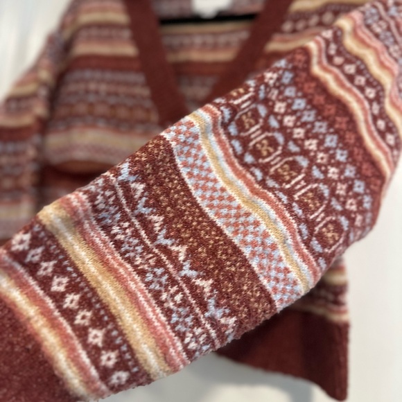 Pink Rose Sz:S Maroon Cream Striped Geometric Vneck Button Cardigan Sweater. - Picture 9 of 10